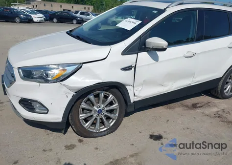 2018 Ford Escape Titanium from USA, damaged, VIN 1FMCU9J96JUD11473